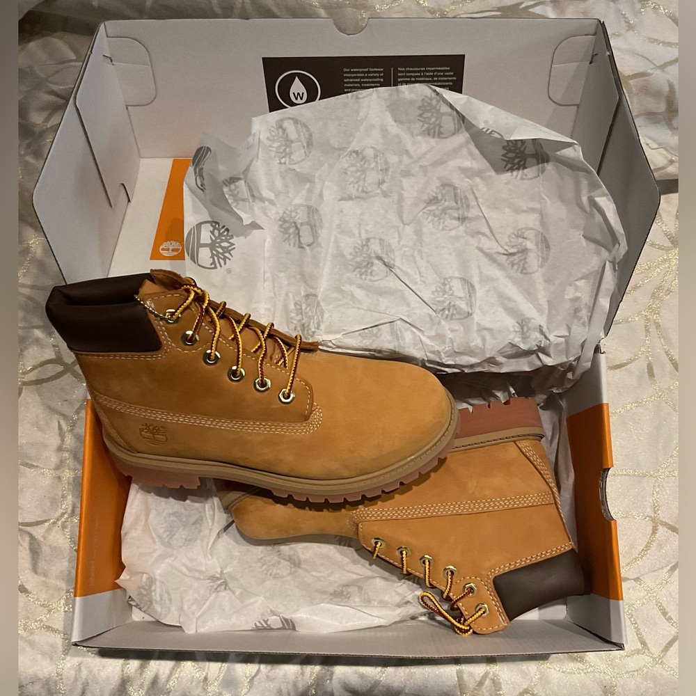 Nubuck Timberland’s (Youth)
